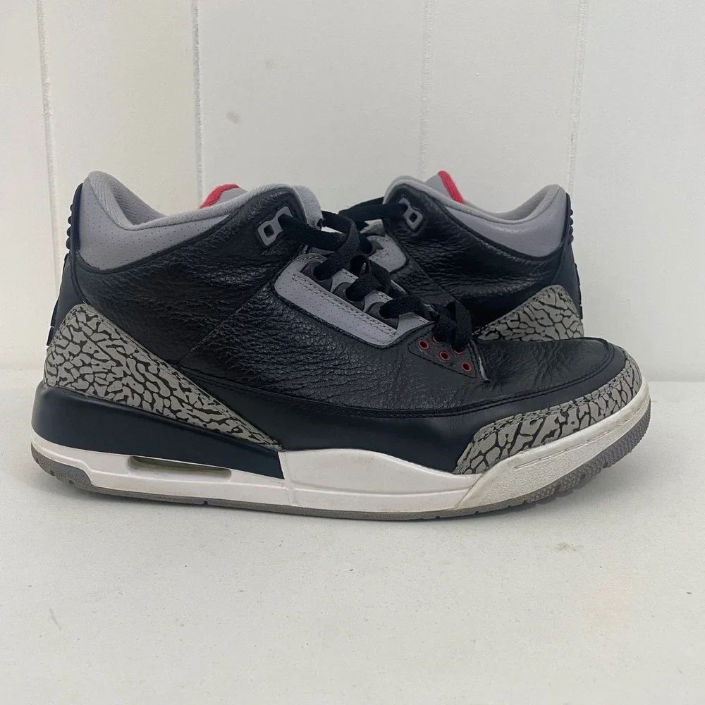 Air Jordan Retro III 3 Black Cement 2011 136064-010 Men's Size 10.5 NO BOX